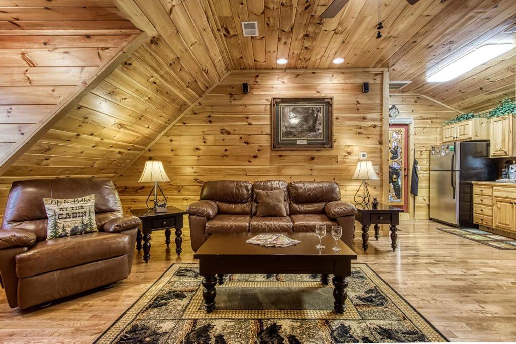 Papa Bear, Hot Tub, Wifi, 1089 Free Tickets Each Paid Day, Dollywood And More Sevierville Εξωτερικό φωτογραφία