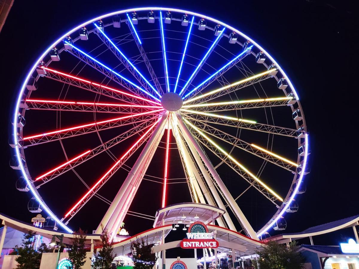 Papa Bear, Hot Tub, Wifi, 1089 Free Tickets Each Paid Day, Dollywood And More Sevierville Εξωτερικό φωτογραφία
