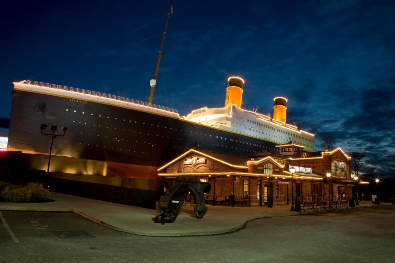 Papa Bear, Hot Tub, Wifi, 1089 Free Tickets Each Paid Day, Dollywood And More Sevierville Εξωτερικό φωτογραφία